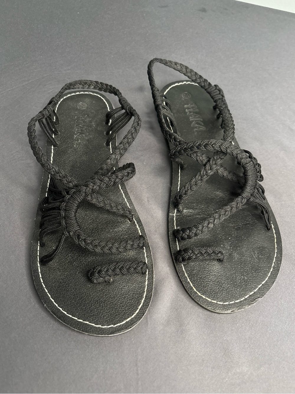 Plaka Sandals Women Black size 10 Boho Bohemian Woven Arch Toe